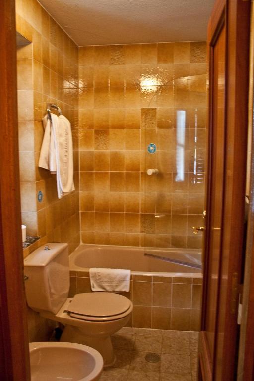 Hostal Aribel Longinos Cercedilla Szoba fotó
