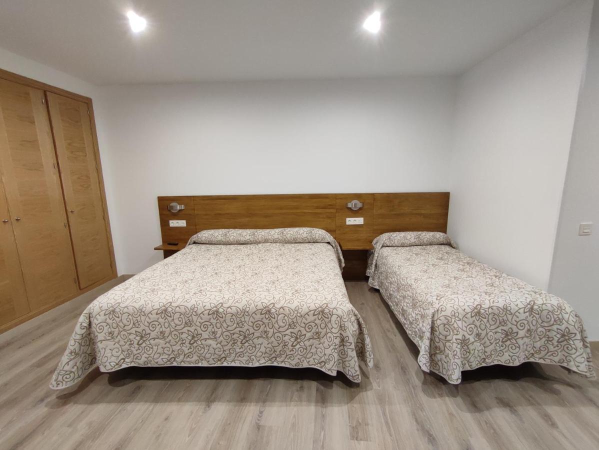 Hostal Aribel Longinos Cercedilla Kültér fotó